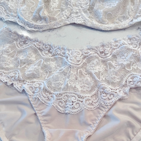 2/$25 Bra and Panty set - Picture 2 of 8